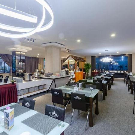 The Royal Idi Hotel Idirayeuk Εξωτερικό φωτογραφία