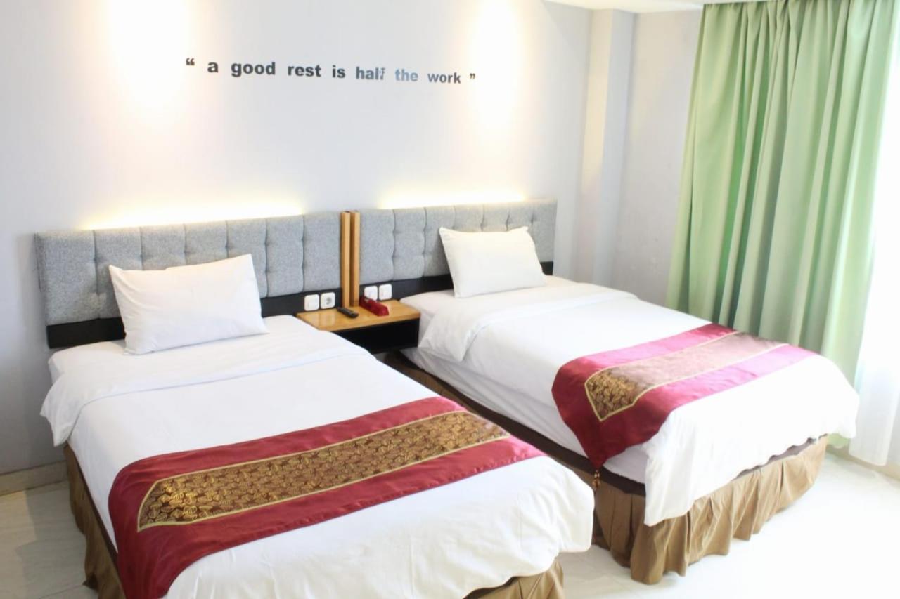 The Royal Idi Hotel Idirayeuk Εξωτερικό φωτογραφία
